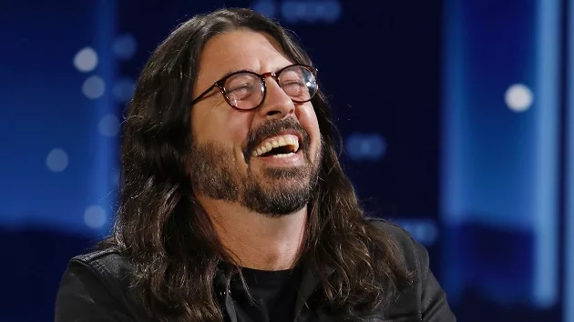 m_davegrohl_090723757477