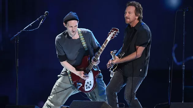 m_eddiejosh_091423576792