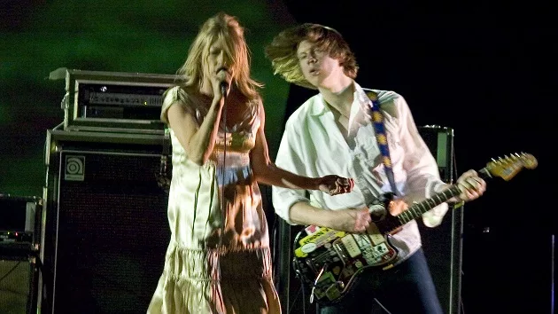 g_sonicyouth_101923640876