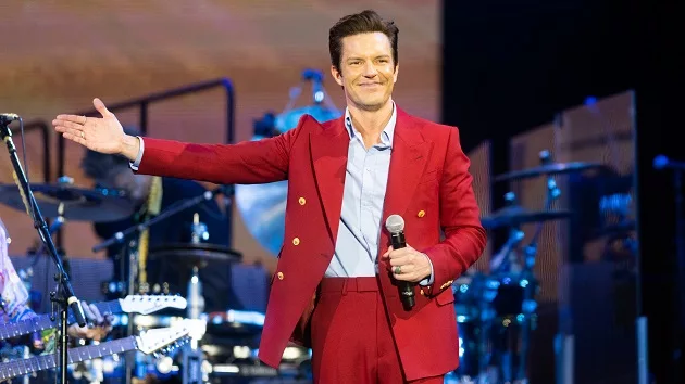 g_brandonflowers_103023362870