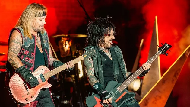 g_motley_103023228704