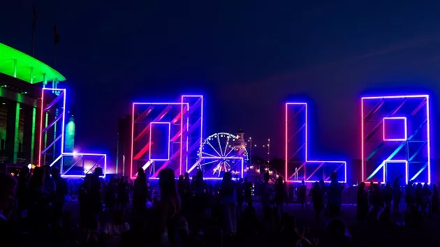 g_lolla_120623240696