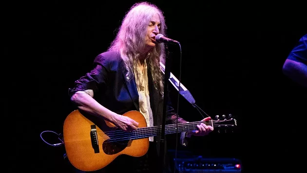g_pattismith_121323406187