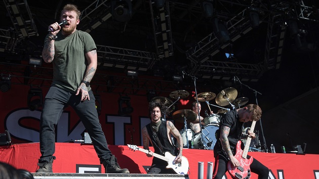 g_askingalexandria_052824426198