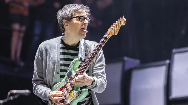 g_weezer_062424125541