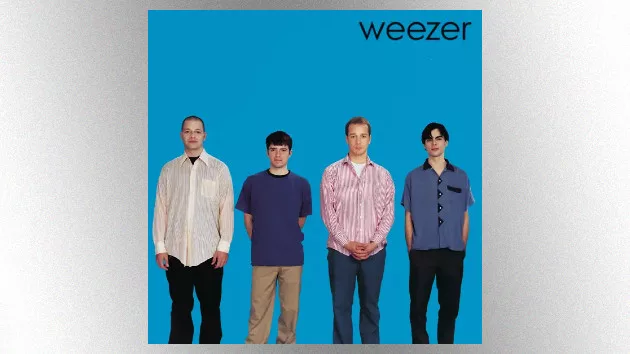 m_weezer_022823593653