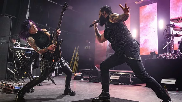 g_skillet_08062495013