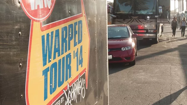 g_warpedtour_101724545595