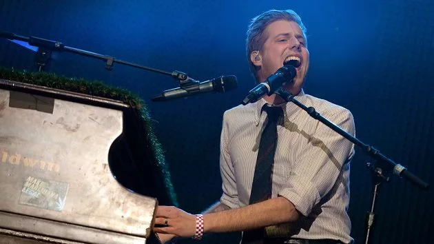 g_andrewmcmahon_012725307781