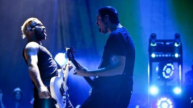 g_breakingbenjamin_022525699536