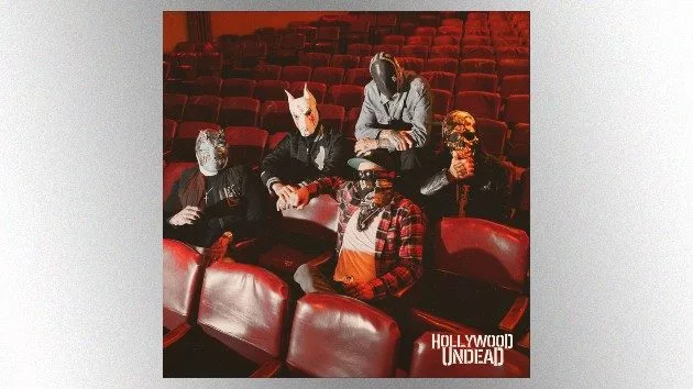 m_hollywoodundead_062625376555
