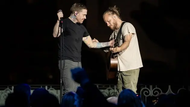 g_shinedown_08252527684