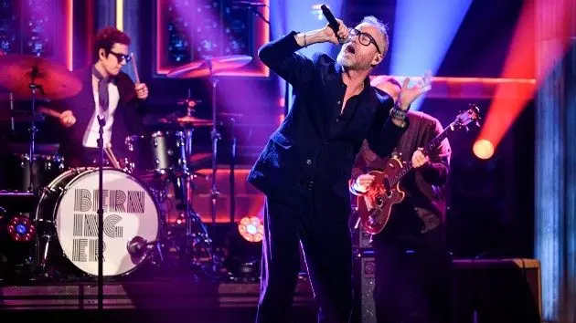 getty_mattberningeronfallon_091025377597