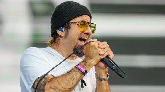 g_deftones_111725980334