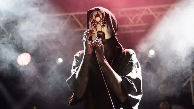 g_sleeptoken_120825232937