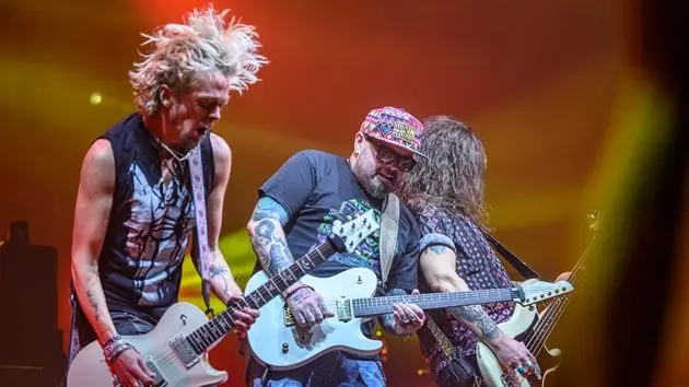 g_blackstonecherry_121925245170