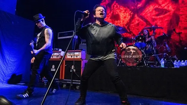 g_lifeofagony_021326166395