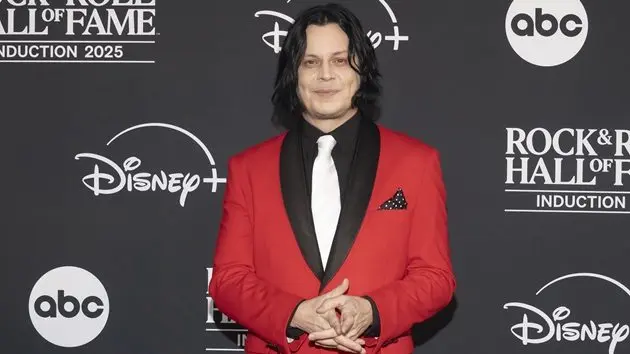 m_jackwhite_02242622809