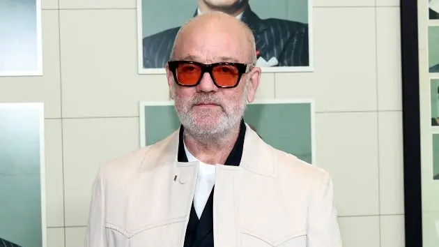 getty_michaelstipe_031626894330
