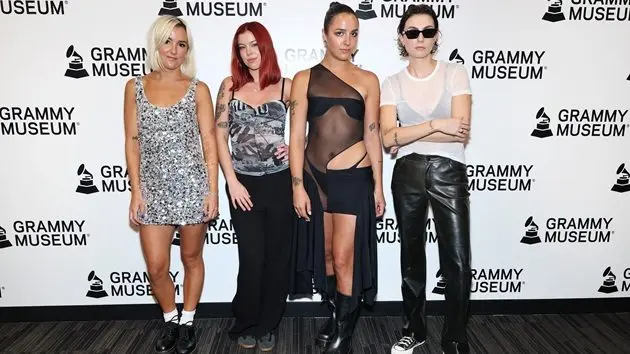 g_beaches_040126808419