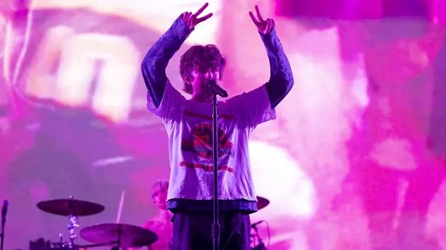 g_turnstile_042326846441