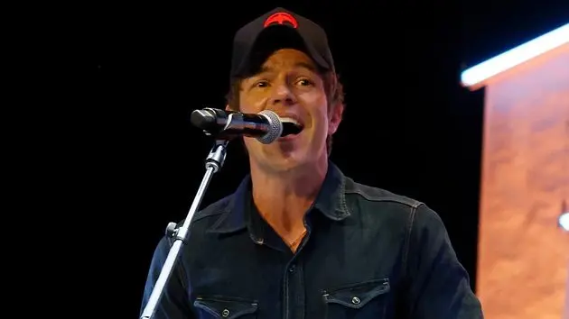 g_brandonflowers_042926881683