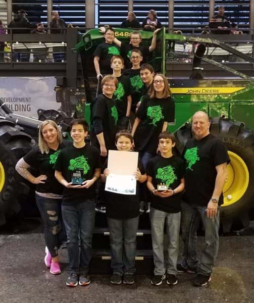 a-town-twister-bots-3