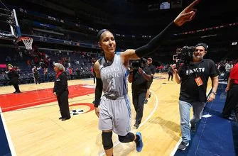 n03-pi-fsn-minnesota-lynx-maya-moore-091717-vresize-335-220-high_-0