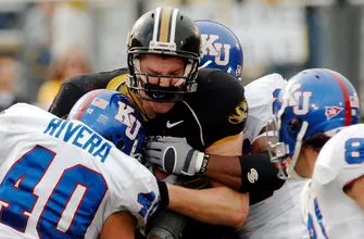 pi-cfb-missouri-kansas-border-war-mike-rivera-chase-coffman-050220-vresize-335-220-high_-0