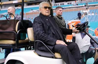 050420-fsf-nfl-miami-dolphins-shula-pi-vresize-335-220-high_-0