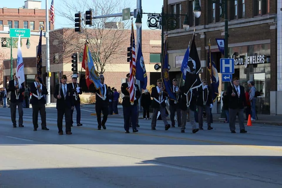 vets-parade-2015