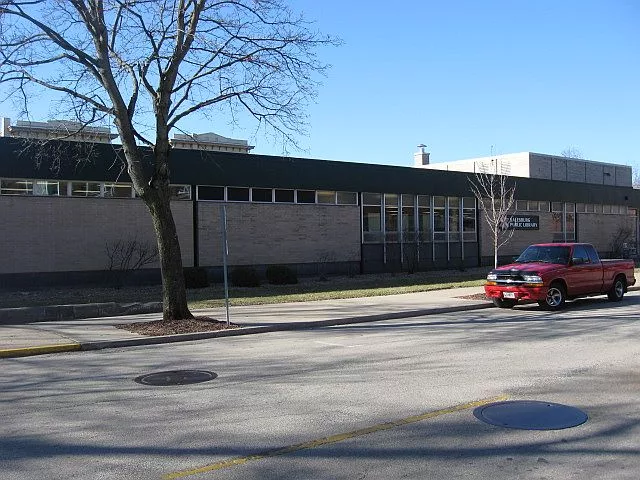 galesburg-public-library-001-9