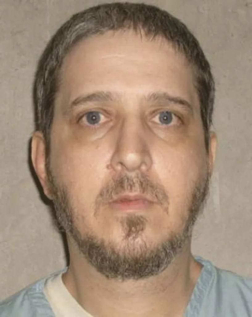 handout-of-oklahoma-state-penitentiary-death-row-inmate-richard-glossip-3