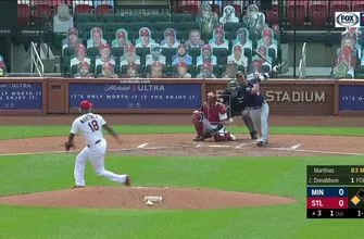 josh_donaldsons_threerun_blast_1280x720_1786063939969-vresize-335-220-high_-0