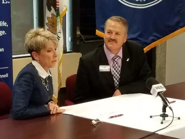 5-11-17-sandburg-lincoln-college-agreement-2