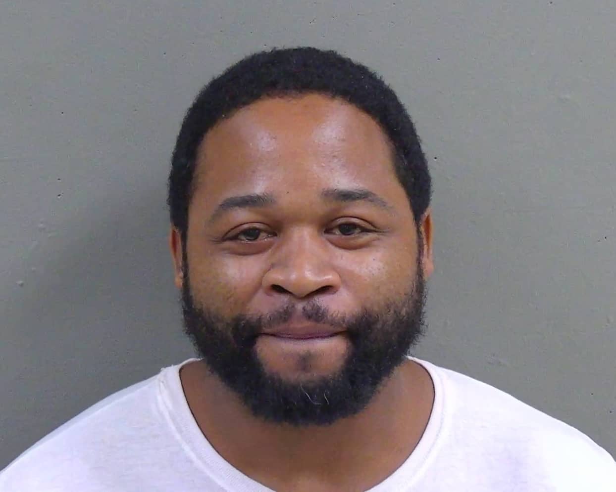 Man charged for murder in Grand Ave. shooting pleads not guilty | WGIL ...