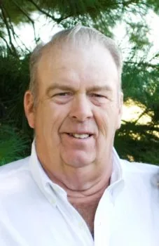 thompson-larry-obit-e1613477770417