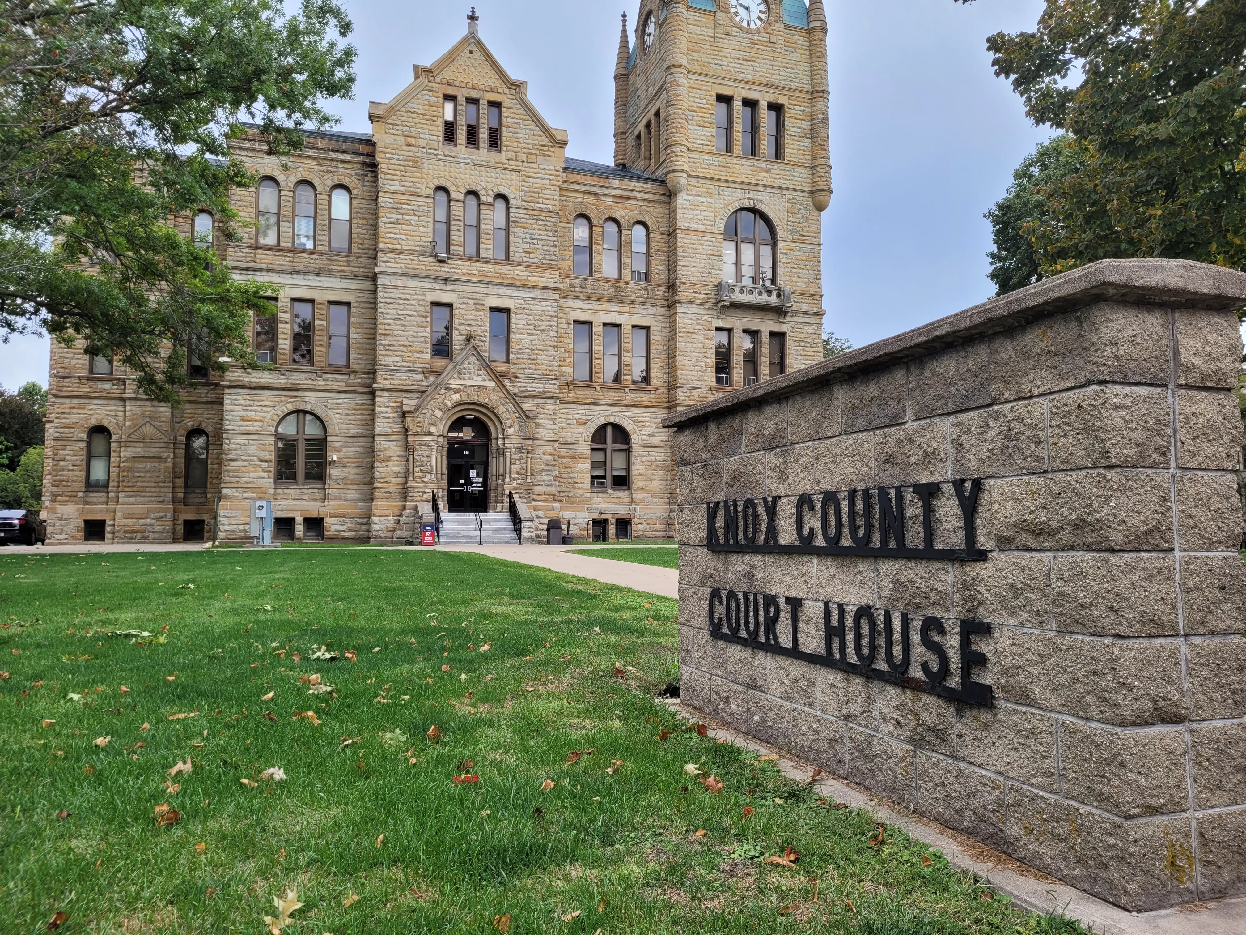 Mary Ostrander announces candidacy for Knox County Circuit Clerk | WGIL  93.7 FM - 1400 AM