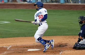 gettyimages-1228087318_1280x720_1777161283582-vresize-335-220-high_-0