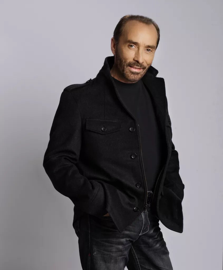 leegreenwood_publicity_lrg_crop-4