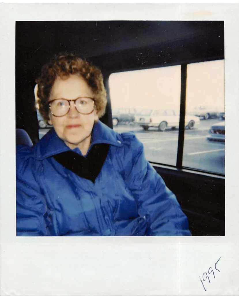 moore-eva