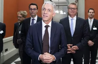 62e5d135ff1e48da8ff26113cb2b263d-1-vresize-335-220-high_-0