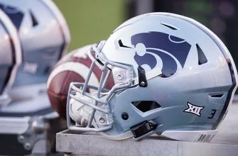 pi-cfb-kansas-state-helmet-100116-vresize-335-220-high_-0