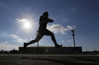 c5f0515d16f44c09a386d109401a8e64-vresize-335-220-high_-0