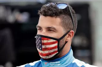 bubbawallace621-vresize-335-220-high_-0-1