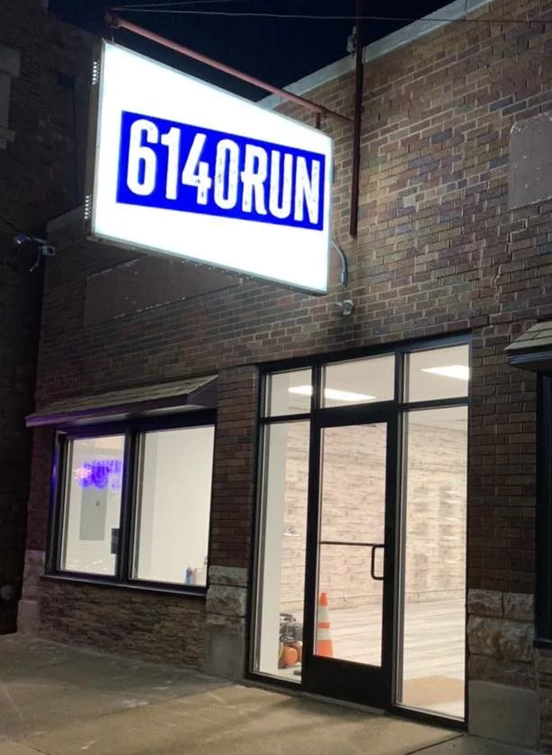 61401Run store front