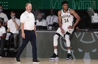 fsw-bucks-giannis-antetokounmpo-mike-budenholzer-vresize-335-220-high_-0