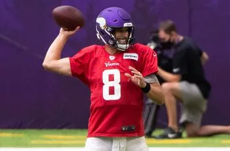 fsn-vikings-kirk-cousins-vresize-335-220-high_-0