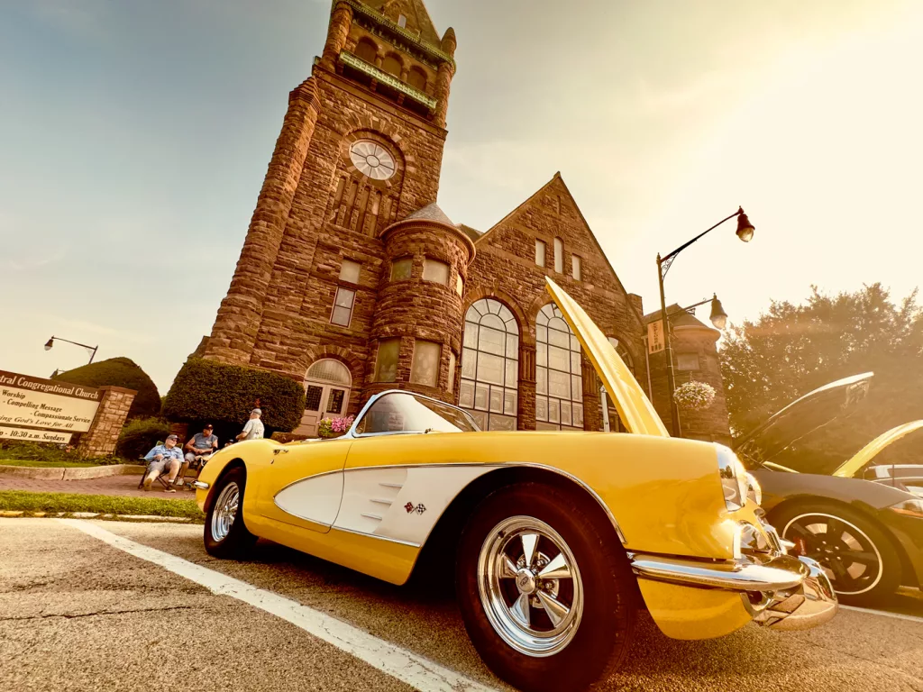 PHOTOS River2River Car Cruise 2023 WGIL 93.7 FM 1400 AM