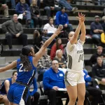 streaks-vs-quincy-gbb-02: Galesburg defeats Quincy 55-41 to remain undefeated on the season at 9-0, and 3-0 in WB6 Conference play on Thursday, Dec. 7, 2023 at John Thiel Gymnasium.